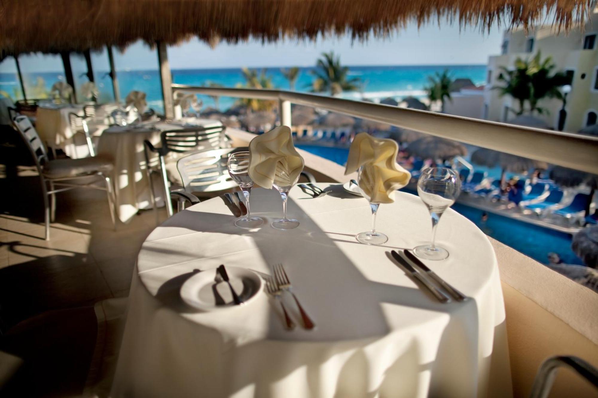 Viva Maya By Wyndham, A Trademark All Inclusive Resort Playa del Carmen Restaurant bilde
